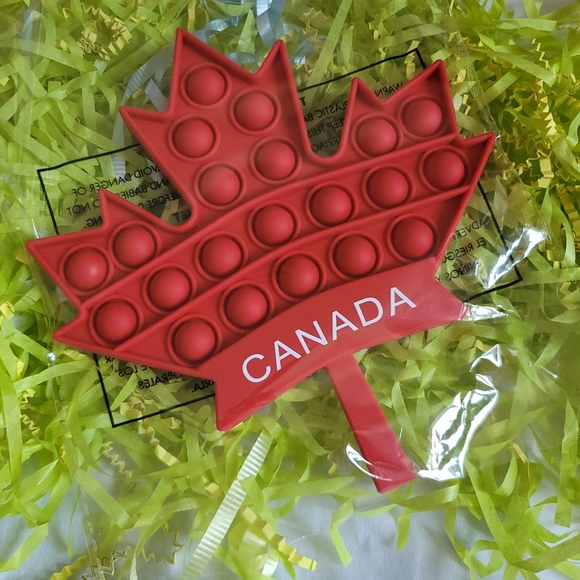 Canada fidget pencil keychain gift - Picture 2 of 3